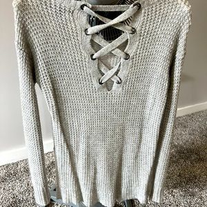 American Eagle grey sweater